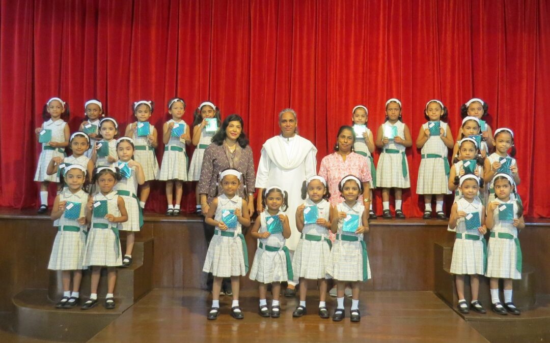Prize distribution of Pre-Primary students