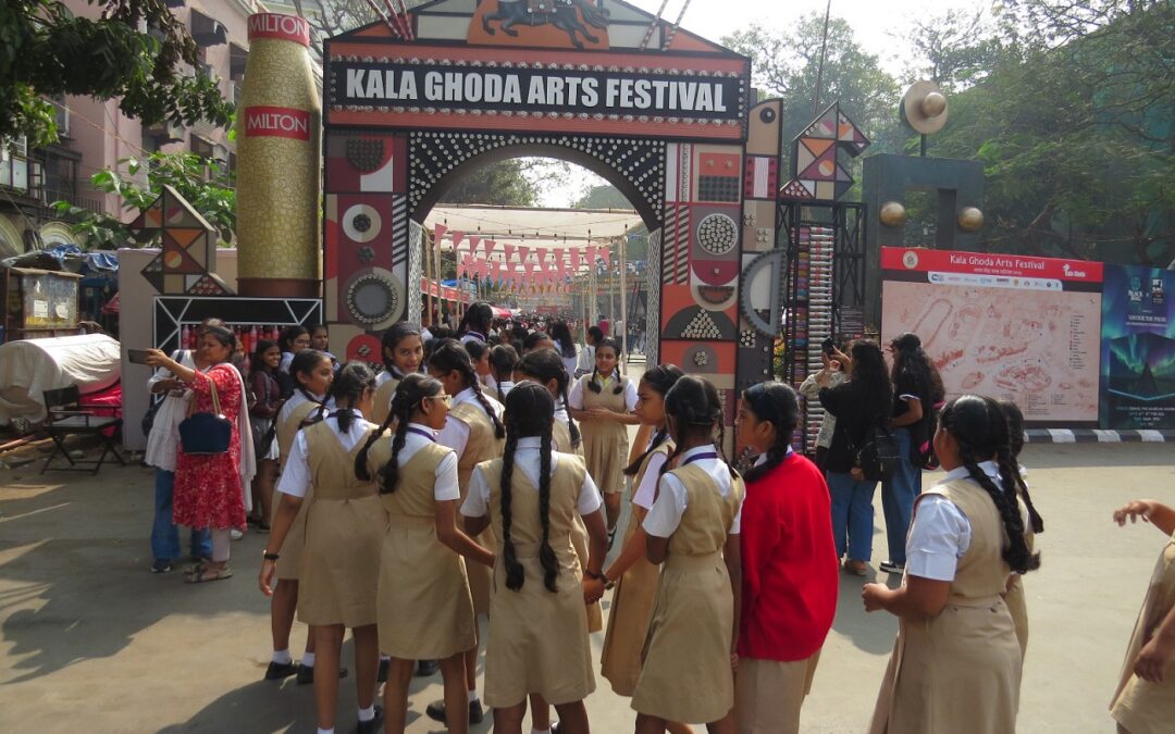 Visit to Kala Ghoda Festival